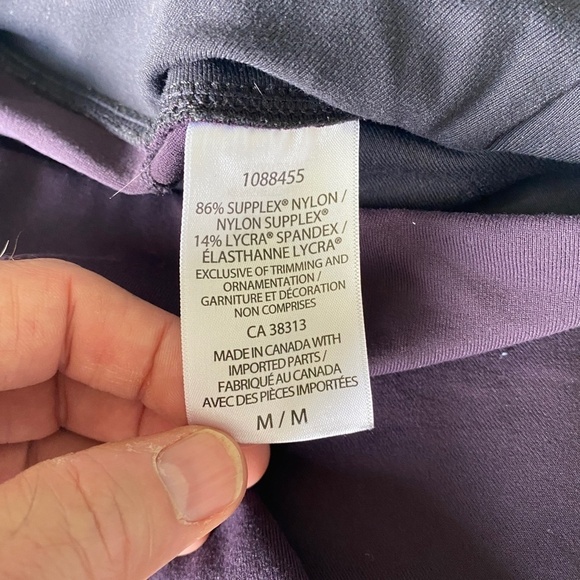 Tuff Athletics Women's Plum Yoga Capri Leggings Size Medium Athletic Pants - Picture 7 of 13